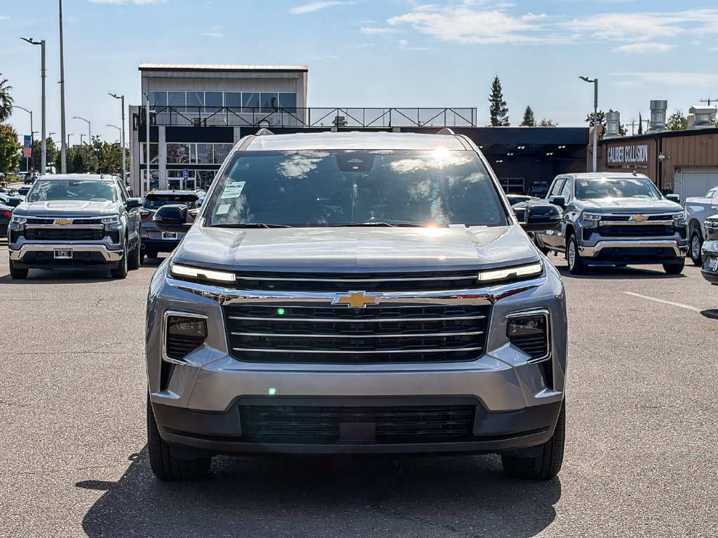 Used 2026 Chevrolet Traverse LT w/ Driver Confidence Package AWD/4WD image 6