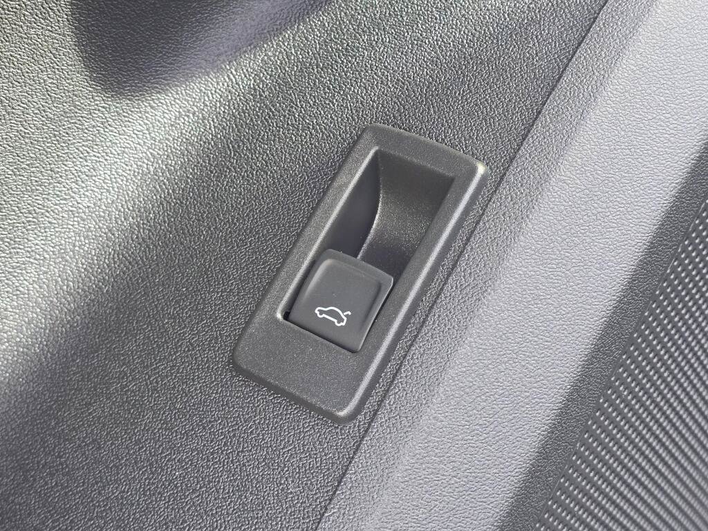 New 2026 Audi SQ5 Premium Plus AWD/4WD image 33