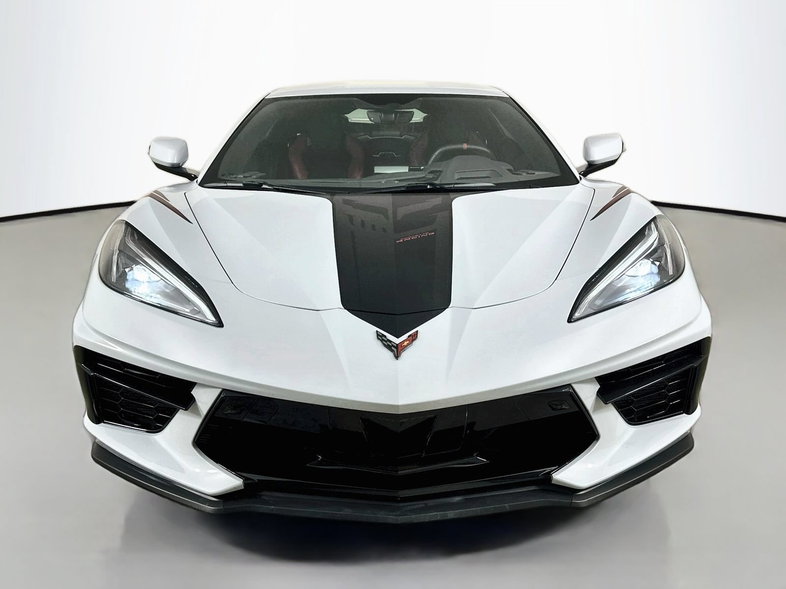 Used 2023 Chevrolet Corvette Stingray Premium Cpe w/ Z51 Performance Package RWD image 2