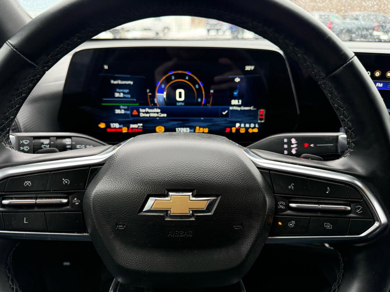 Used 2025 Chevrolet Equinox LT image 13