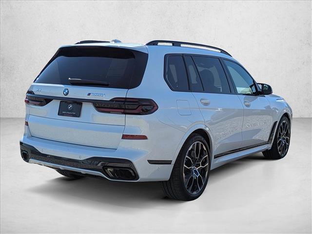 New 2026 BMW X7 M60i w/ Executive Package image 2