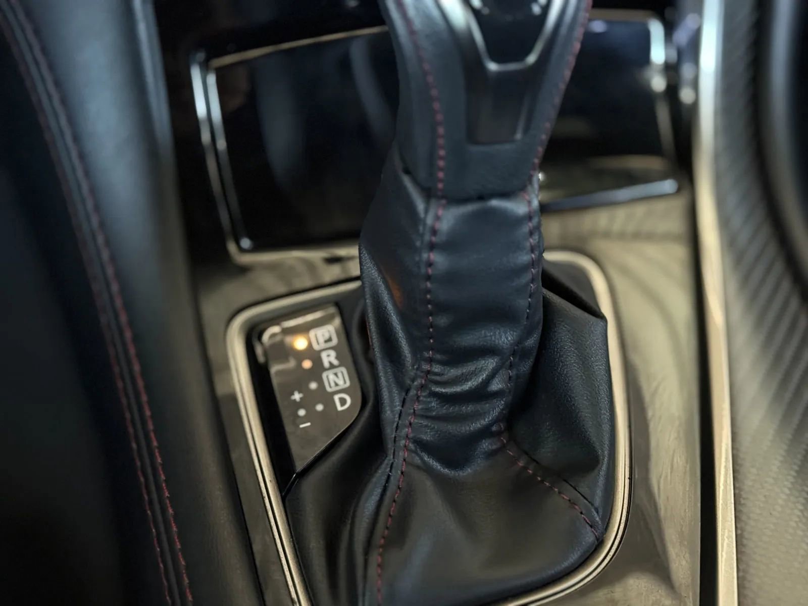 Used 2024 INFINITI Q50 Red Sport 400 w/ Black Opal Edition image 39