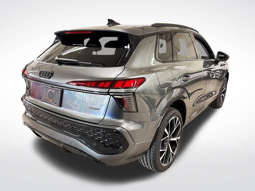 New 2026 Audi Q3 quattro 2.0T AWD/4WD image 5
