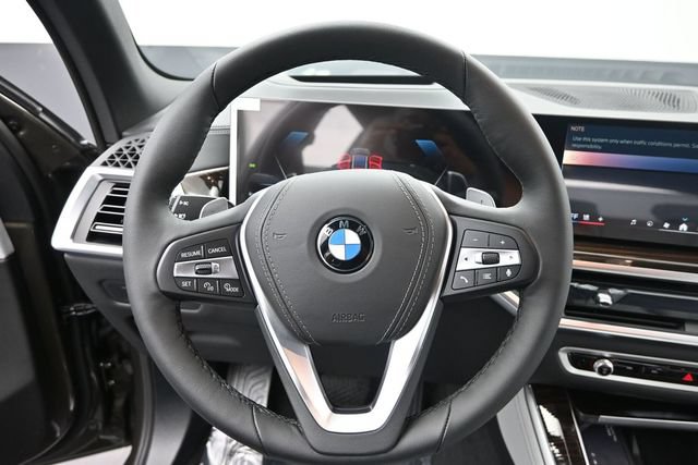 New 2026 BMW X5 xDrive40i w/ Premium Package AWD/4WD image 13
