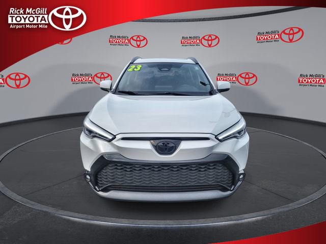 Used 2023 Toyota Corolla Cross XSE w/ Convenience Package image 3
