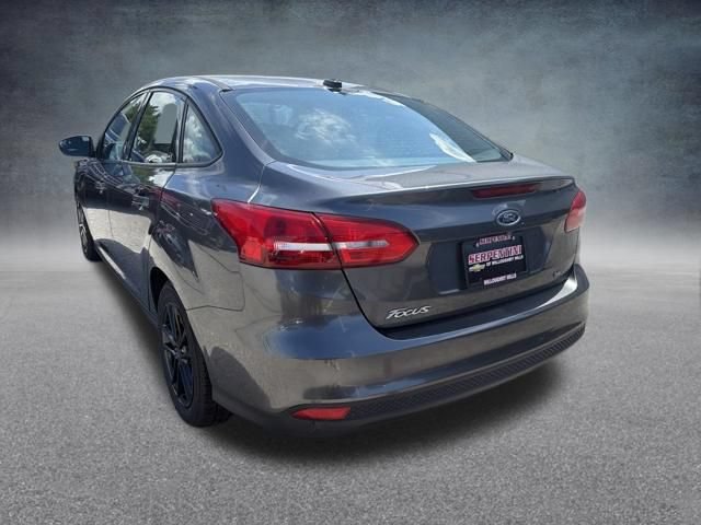Used 2018 Ford Focus SE FWD image 9