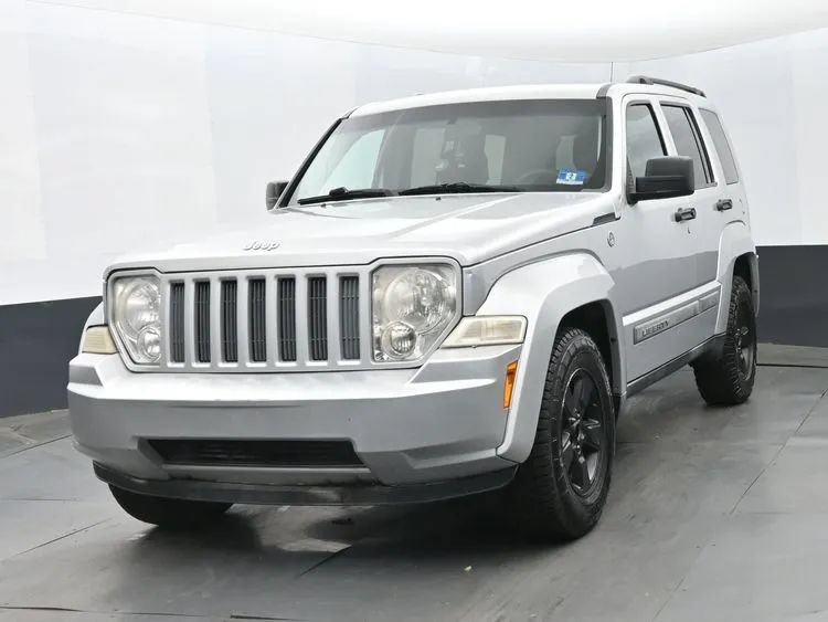 Used 2011 Jeep Liberty Sport w/ Popular Equipment Group AWD/4WD image 1