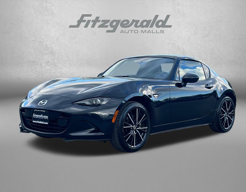 Used 2025 MAZDA MX-5 Miata RF Grand Touring RWD image 2