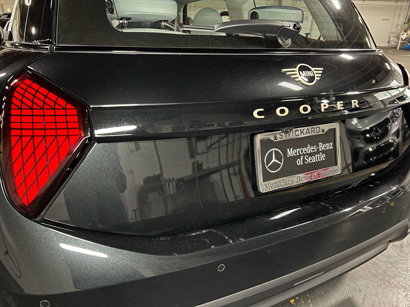 Used 2026 MINI Cooper 2-Door Hardtop FWD image 15