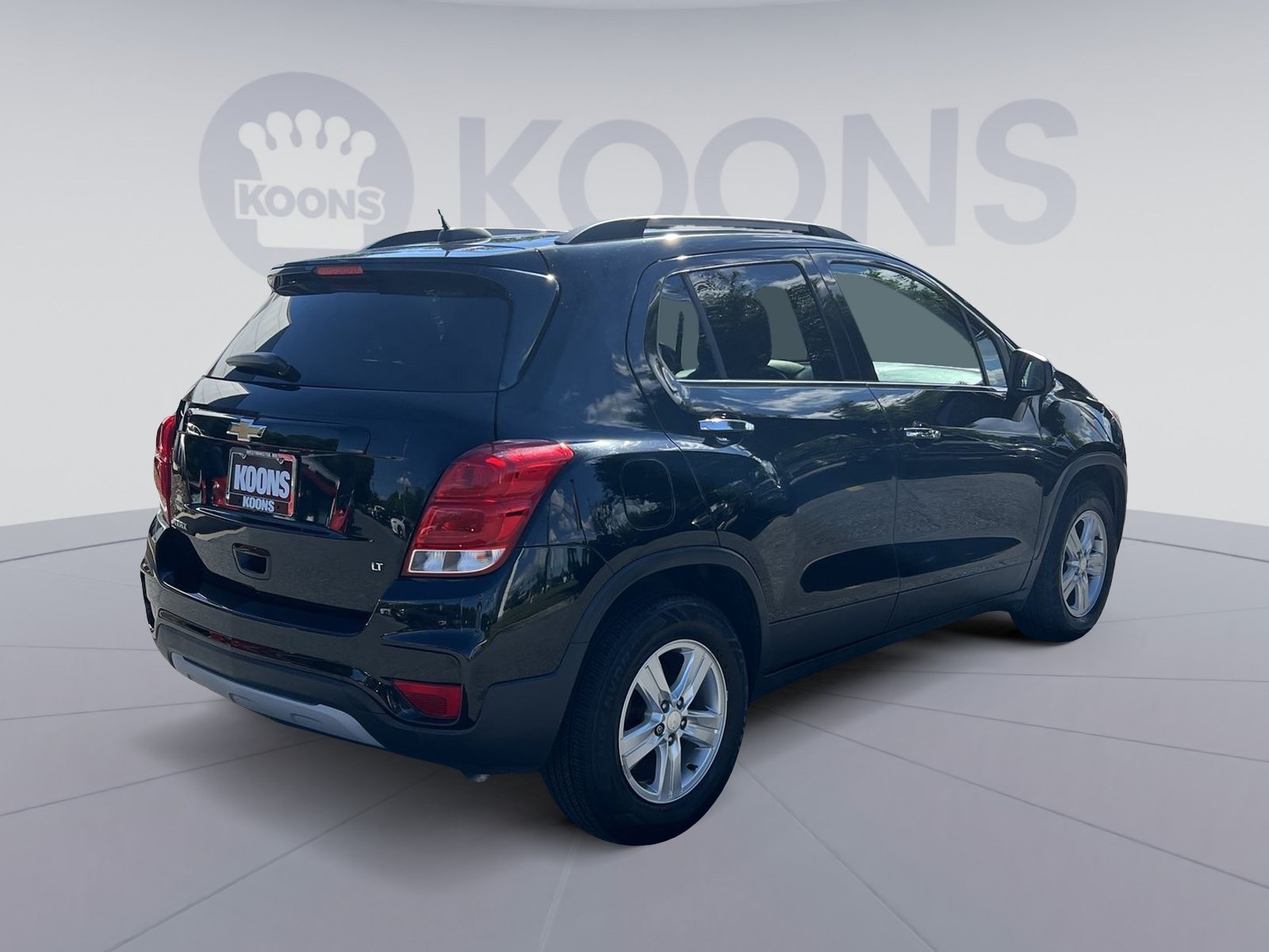 Used 2019 Chevrolet Trax LT w/ LT Convenience Package FWD image 7