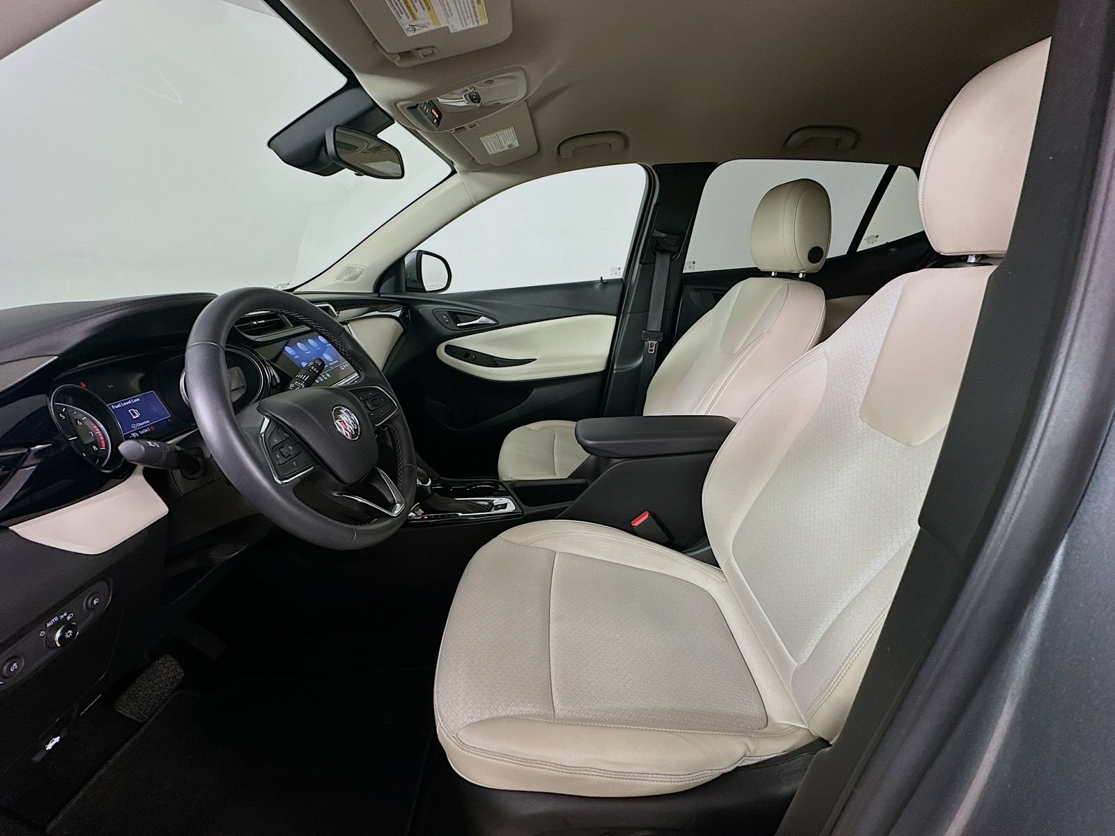 Used 2023 Buick Encore GX Preferred w/ Cold Weather Comfort Package FWD image 29