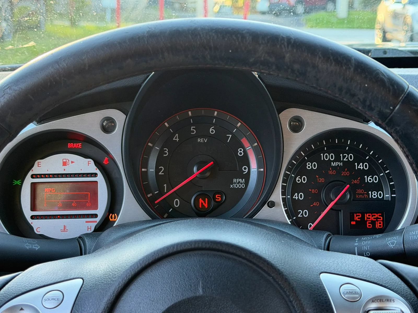 Used 2010 Nissan 370Z Touring w/ Sport Pkg RWD image 19
