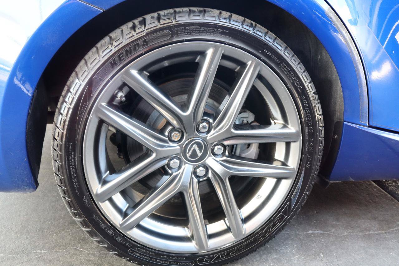 Used 2018 Lexus IS 300 F Sport w/ F Sport Package RWD image 33