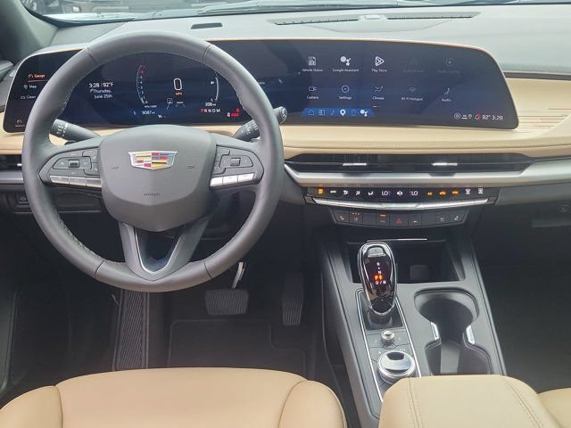 Used 2025 Cadillac XT4 Premium Luxury FWD image 24