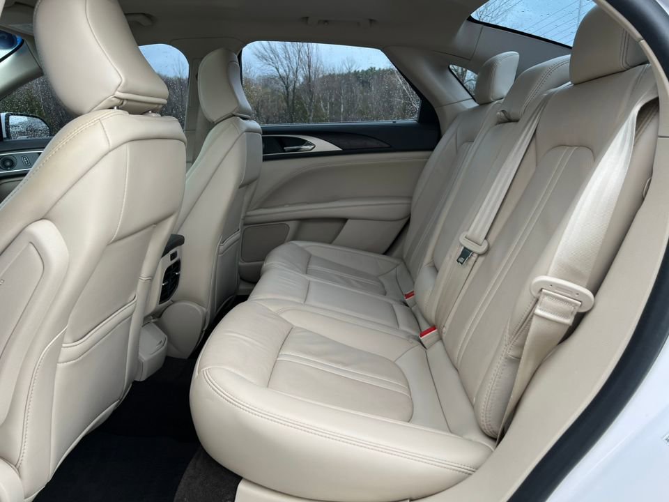 Used 2020 Lincoln MKZ Reserve w/ Monochromatic Package AWD/4WD image 4