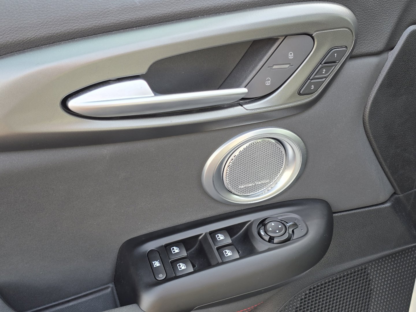 Used 2024 Dodge Hornet GT image 38