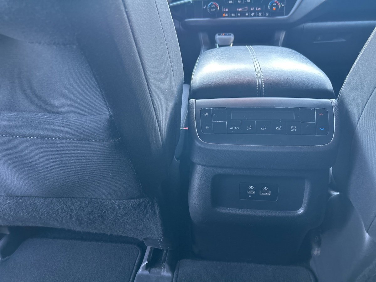 Used 2022 Nissan Pathfinder SV w/ Cargo Package image 32