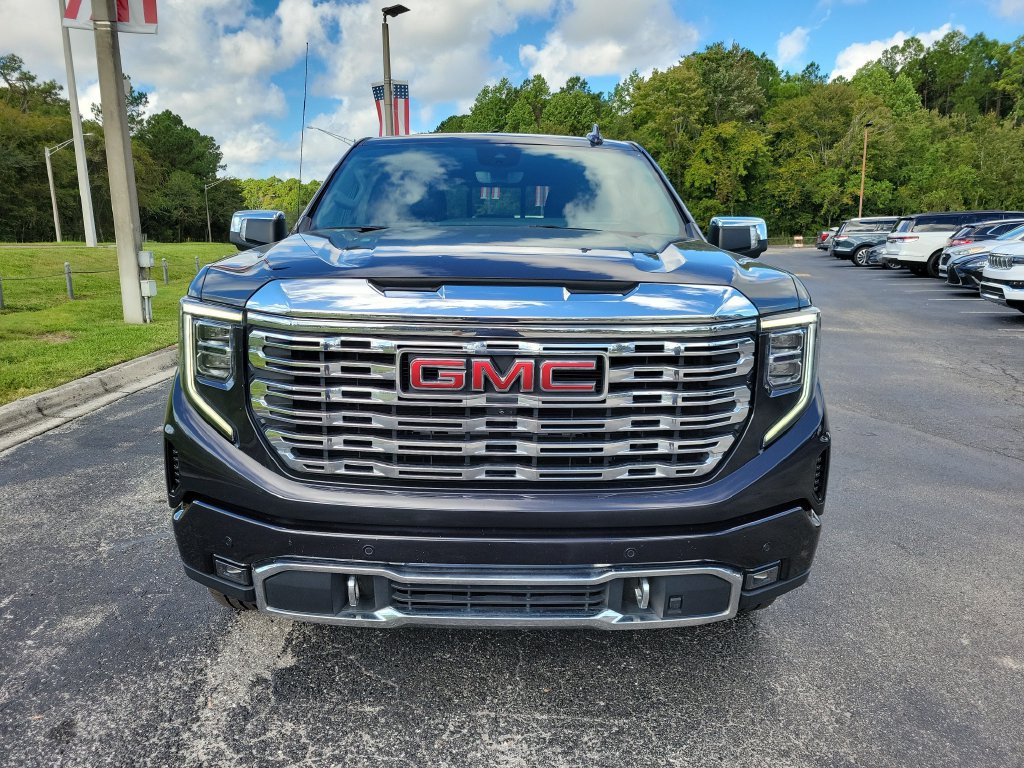 Used 2024 GMC Sierra 1500 Denali w/ Denali Reserve Package AWD/4WD image 7