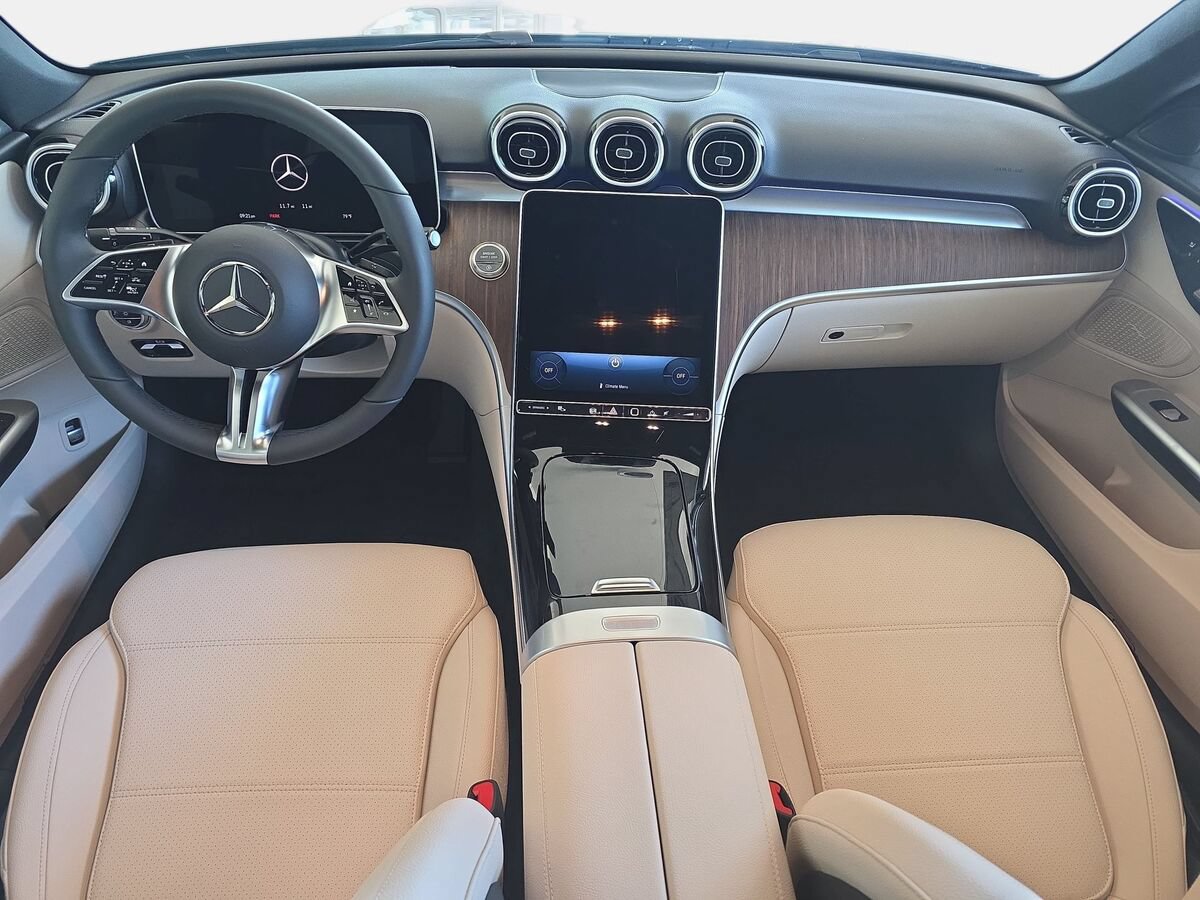 New 2026 Mercedes-Benz C 300 4MATIC Sedan image 9