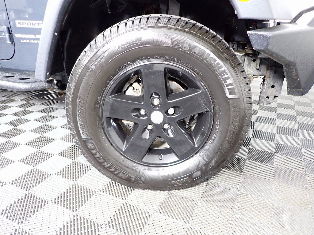 Used 2018 Jeep Wrangler Unlimited Sport S image 30