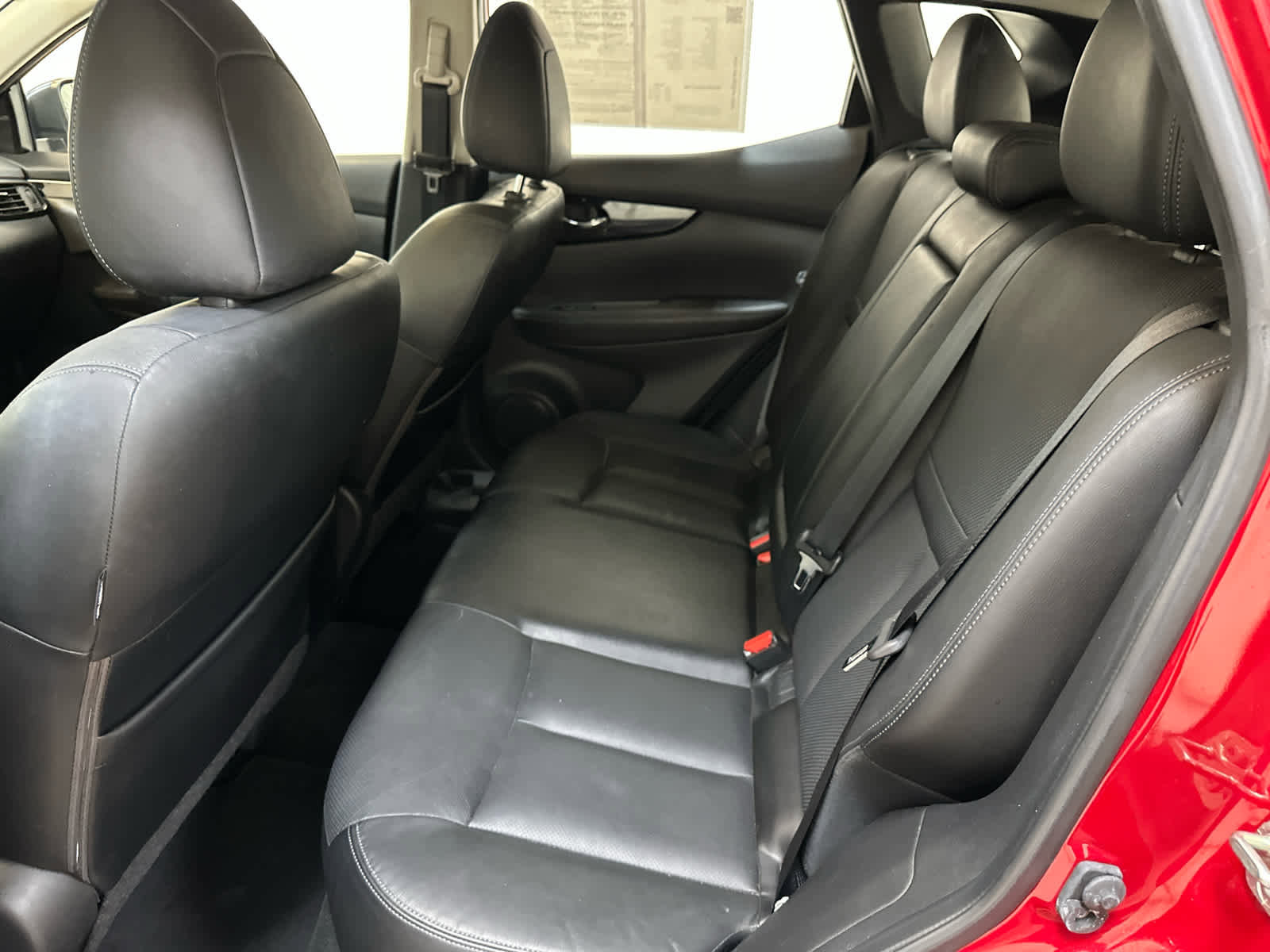 Certified 2018 Nissan Rogue Sport SL w/ SL Premium Package AWD/4WD image 19