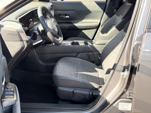 New 2027 Nissan Kicks SV FWD image 21