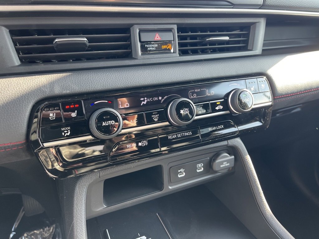 New 2026 Honda Pilot Black Edition image 10