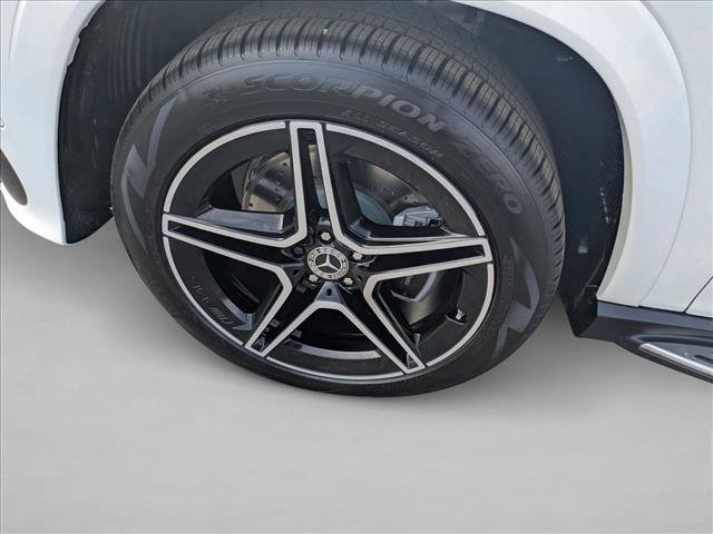 Certified 2026 Mercedes-Benz GLS 450 4MATIC image 22