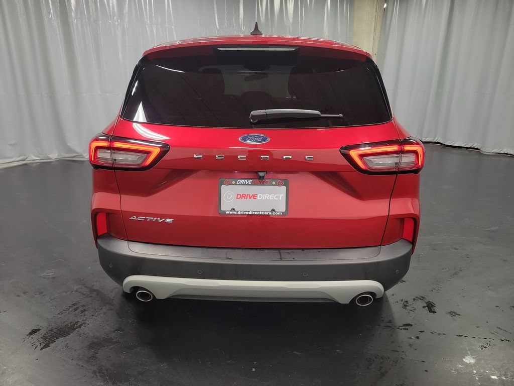 Used 2025 Ford Escape Active w/ Tech Pack #1 FWD image 7