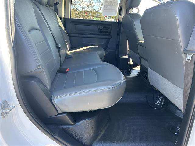 Used 2017 RAM 5500 Tradesman w/ Chrome Appearance Group image 24