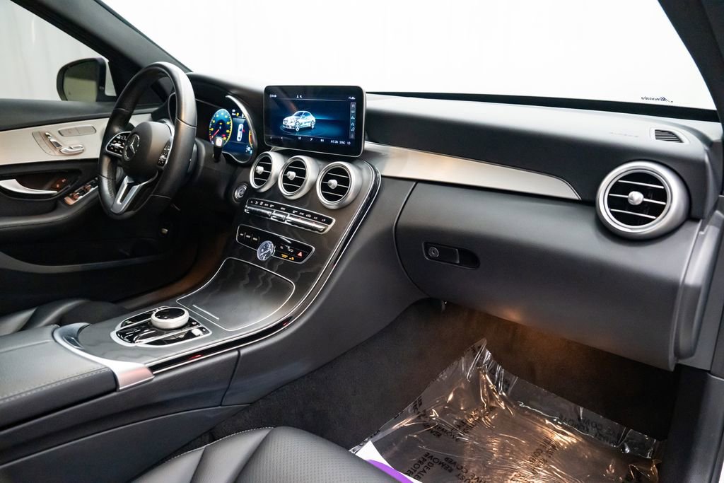 Used 2021 Mercedes-Benz C 300 Sedan image 29