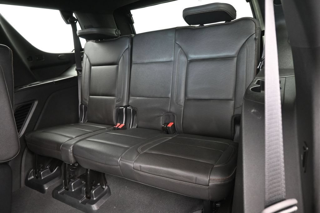 Used 2023 Chevrolet Tahoe High Country RWD image 35