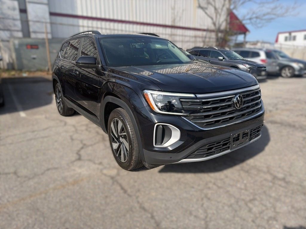 Used 2024 Volkswagen Atlas SE