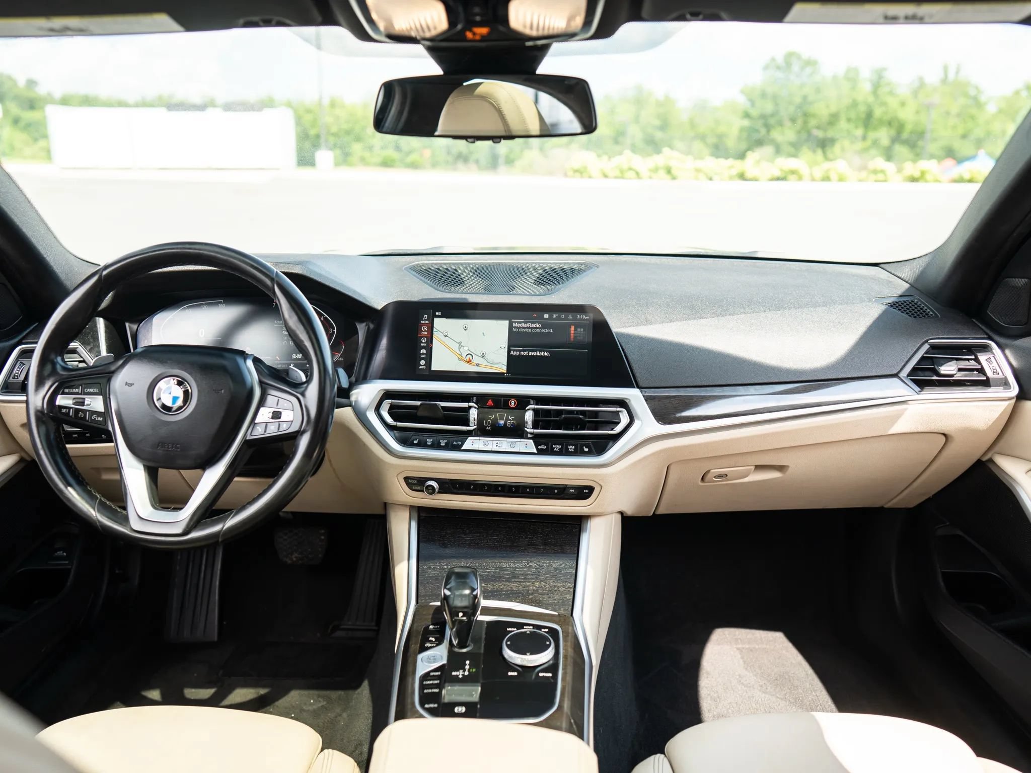 Used 2020 BMW 330i Sedan w/ Convenience Package RWD image 22