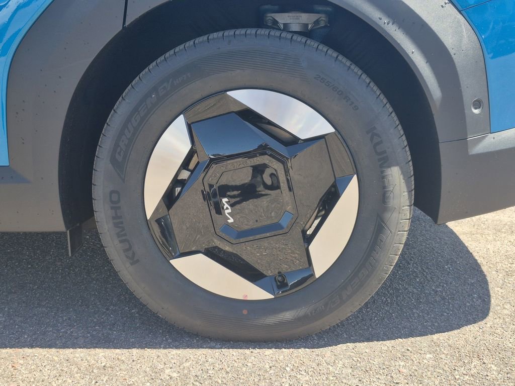 New 2026 Kia EV9 Wind image 18