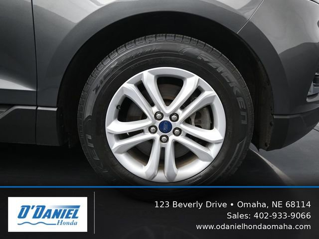 Used 2019 Ford Edge SEL w/ Equipment Group 201A AWD/4WD image 42