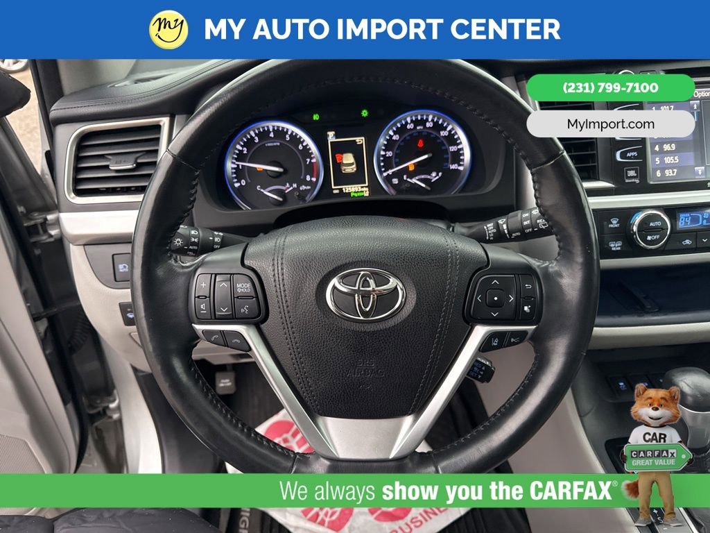 Used 2018 Toyota Highlander Limited Platinum image 16