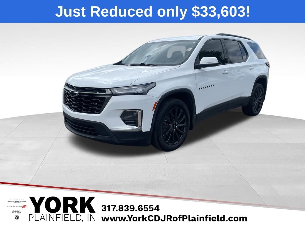 Used 2023 Chevrolet Traverse RS w/ LPO, Floor Liner Package image 1