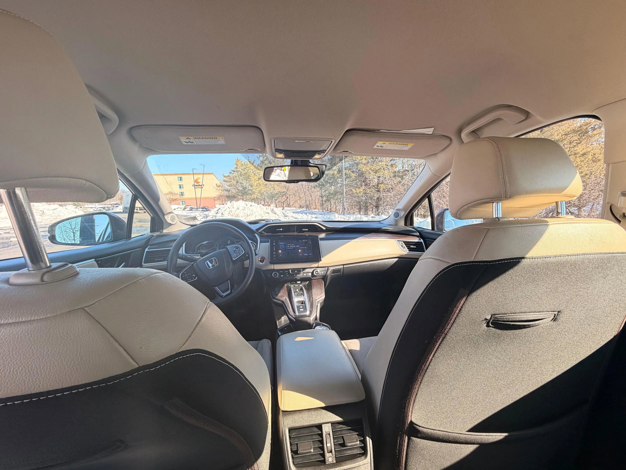 Used 2018 Honda Clarity Plug-In Hybrid image 24