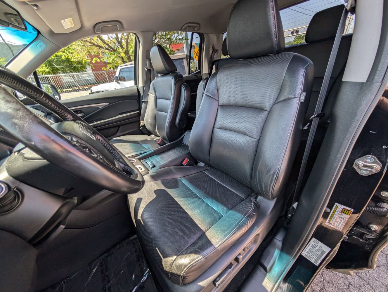 Used 2017 Honda Ridgeline RTL-T image 16