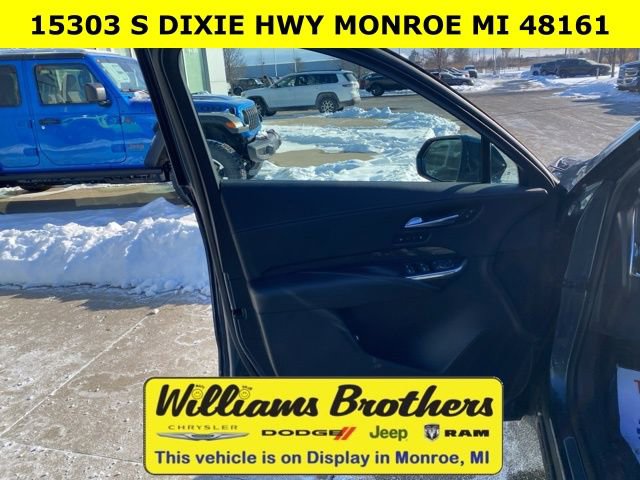 Used 2019 Cadillac XT4 Sport w/ Cold Weather Package image 9