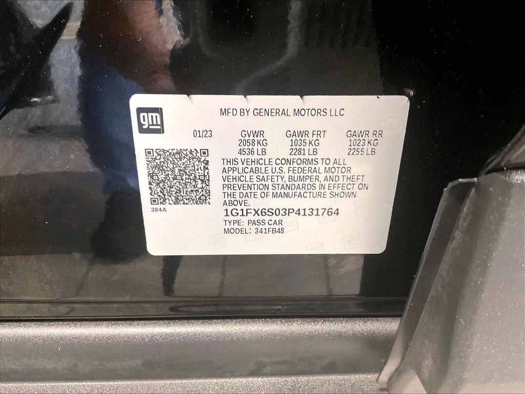 Used 2023 Chevrolet Bolt LT FWD image 35