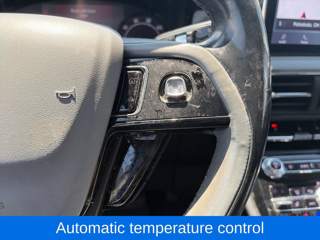 Used 2020 Lincoln Corsair Reserve AWD/4WD image 14