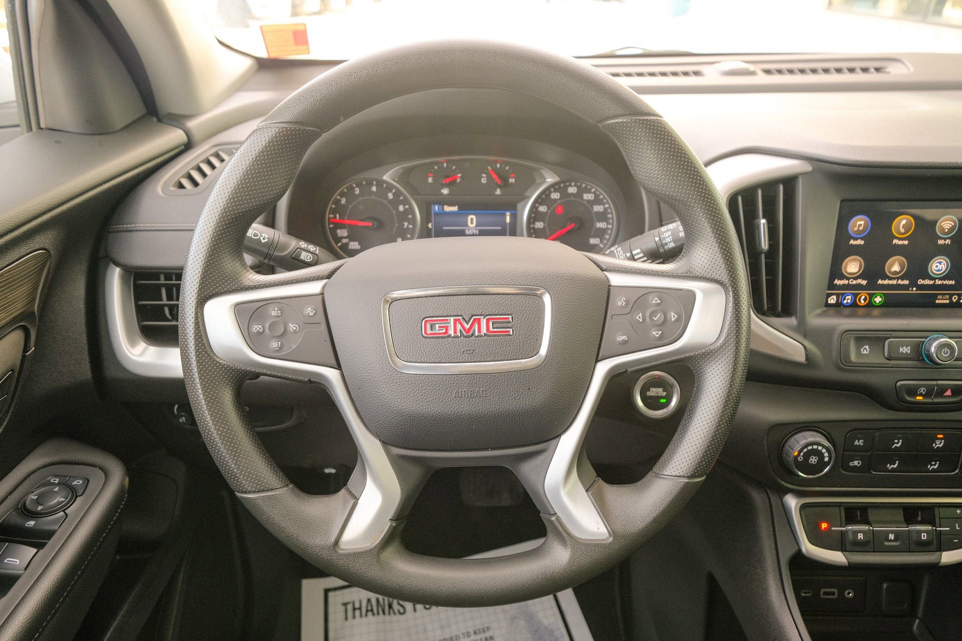 Used 2024 GMC Terrain SLE image 33