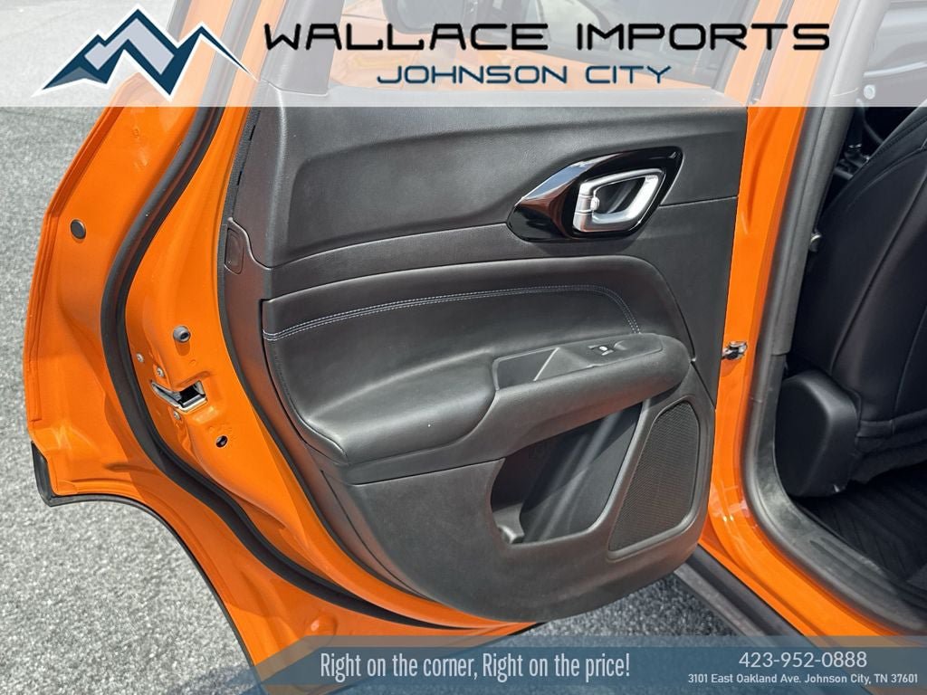 Used 2026 Jeep Compass Latitude AWD/4WD image 32