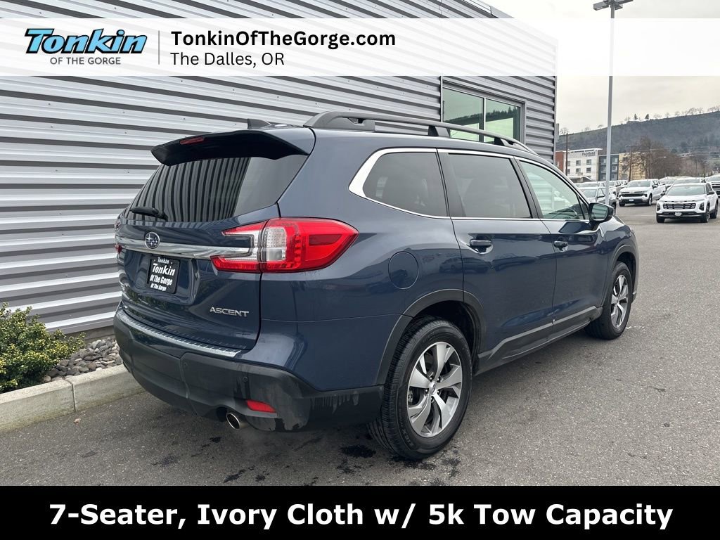 Used 2025 Subaru Ascent Premium w/ Premium Package image 3