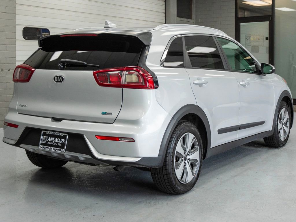 Used 2019 Kia Niro LX FWD image 29