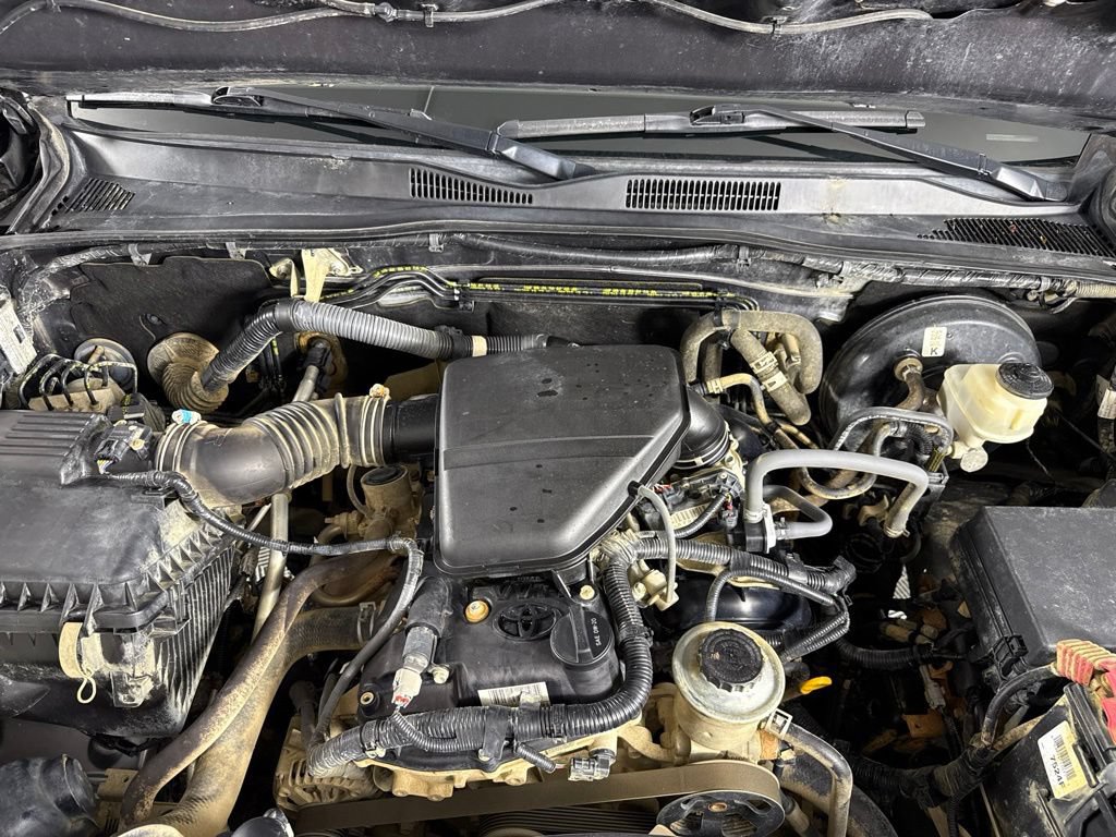 Used 2019 Toyota Tacoma SR AWD/4WD image 9