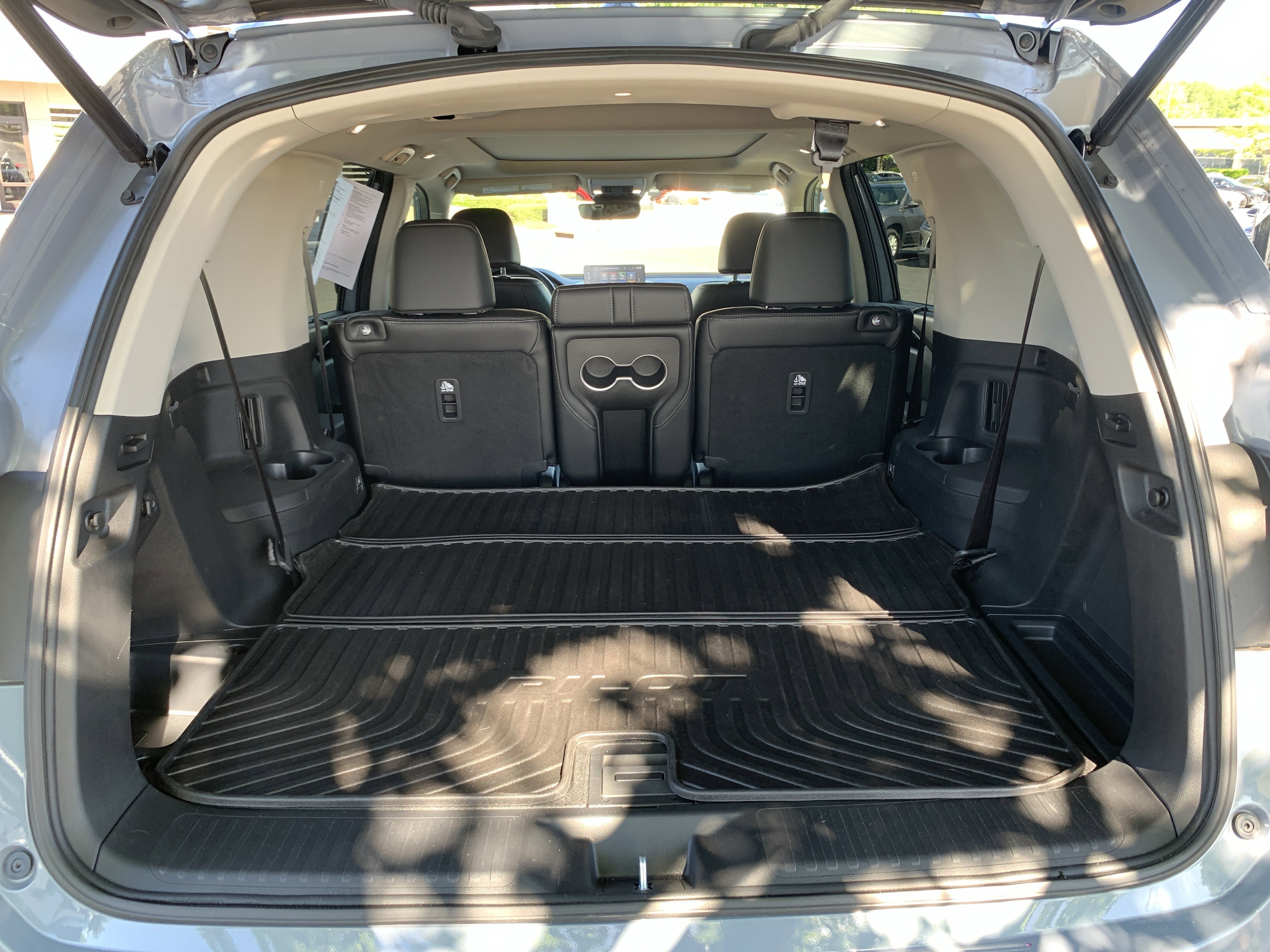 Used 2025 Honda Pilot Touring image 34