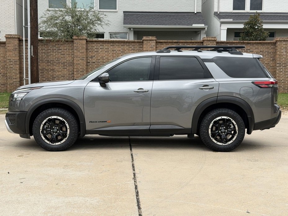 Used 2023 Nissan Pathfinder Rock Creek image 8